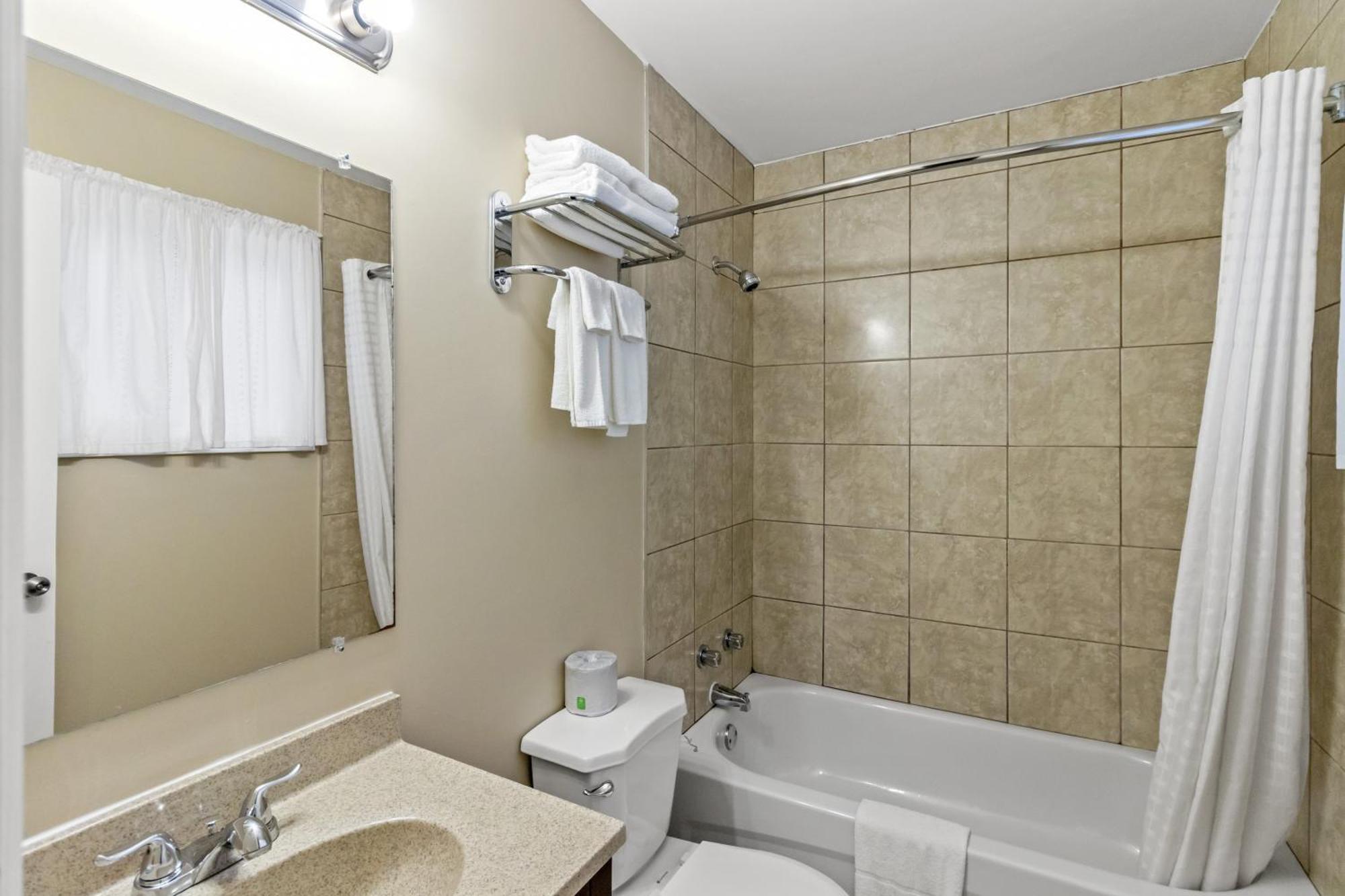 Nights Inn Owen Sound Esterno foto