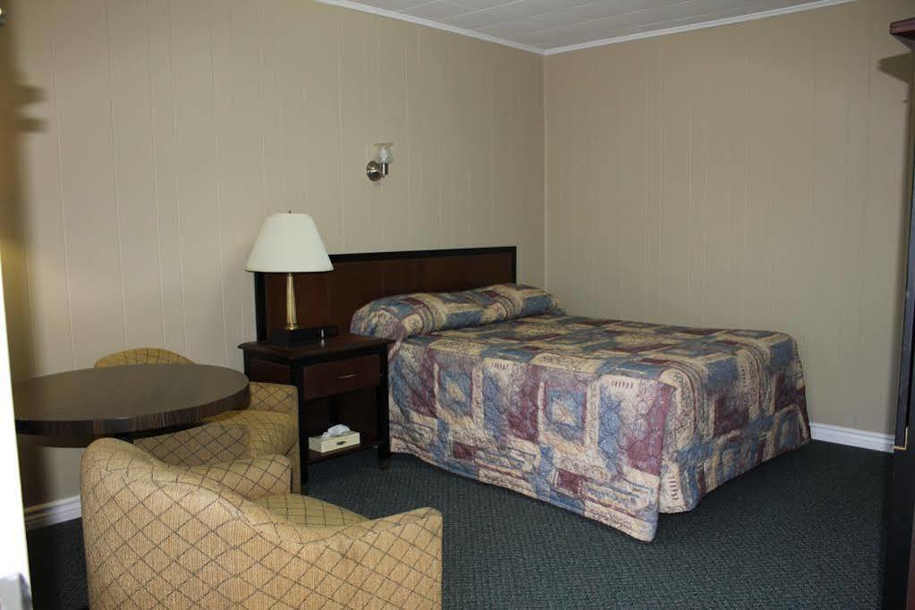 Nights Inn Owen Sound Esterno foto