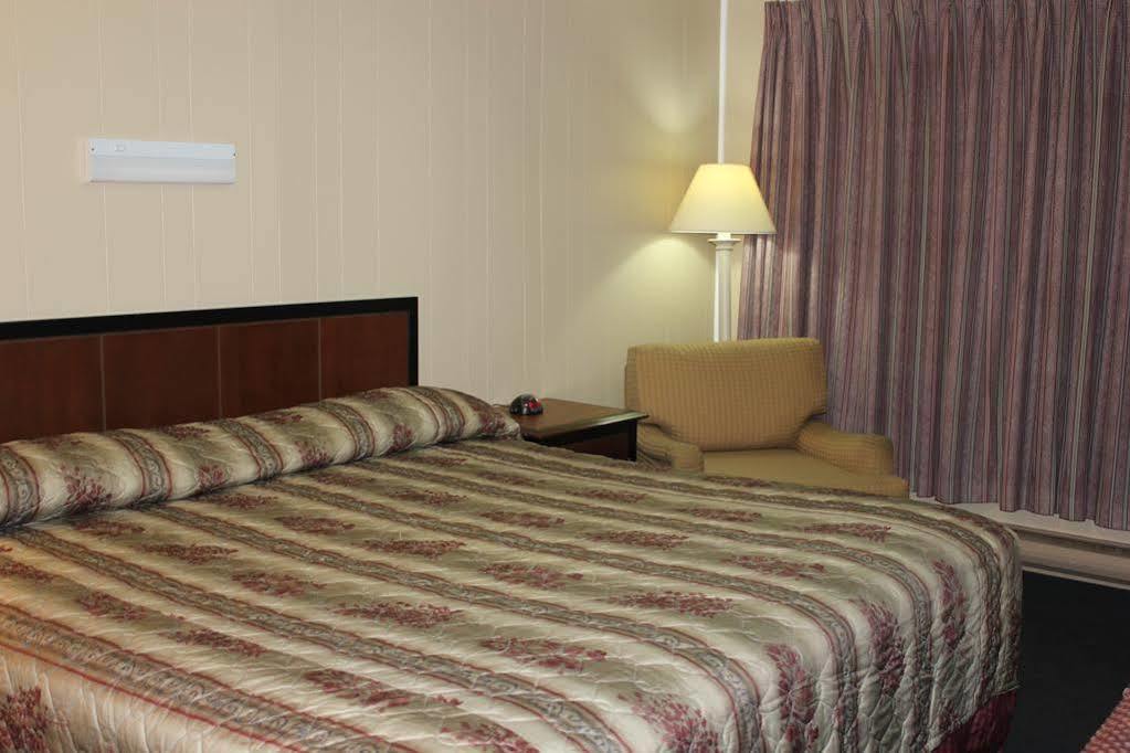 Nights Inn Owen Sound Esterno foto