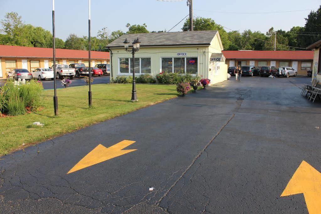 Nights Inn Owen Sound Esterno foto